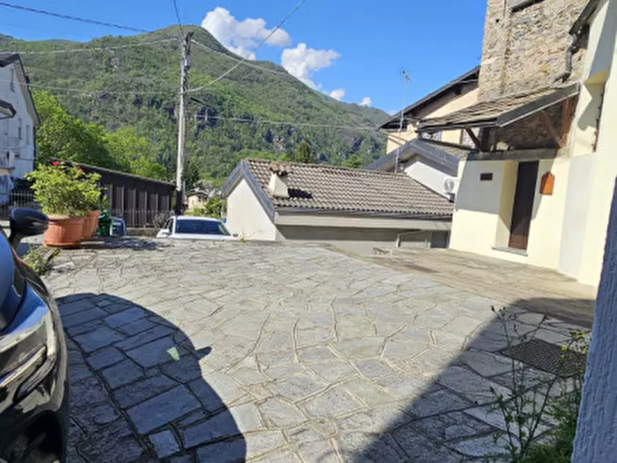 Immagine 4 di Casa indipendente in vendita  in Borgata Doblazio a Pont Canavese