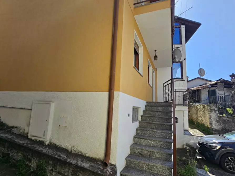 Immagine 5 di Casa indipendente in vendita  in Borgata Doblazio a Pont Canavese