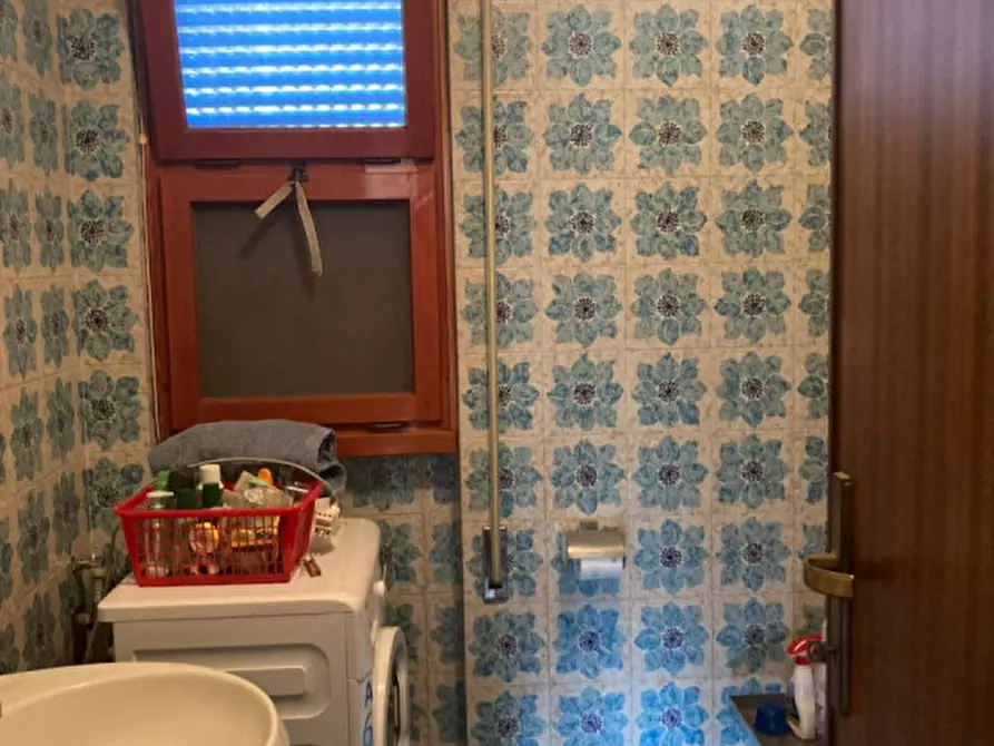 Immagine 13 di Casa bifamiliare in vendita  in Via Parigi a Anzio