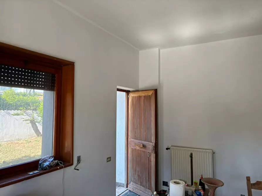 Immagine 15 di Casa bifamiliare in vendita  in Via Parigi a Anzio