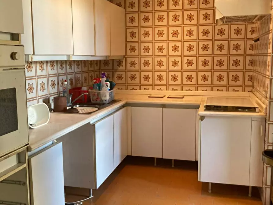 Immagine 37 di Casa bifamiliare in vendita  in Via Parigi a Anzio