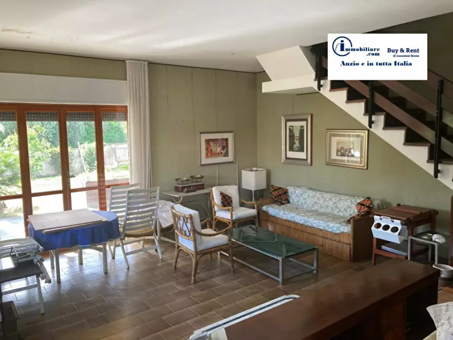 Immagine 25 di Casa bifamiliare in vendita  in Via Parigi a Anzio