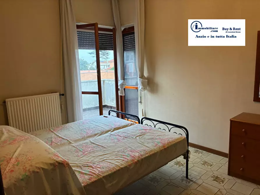 Immagine 29 di Casa bifamiliare in vendita  in Via Parigi a Anzio