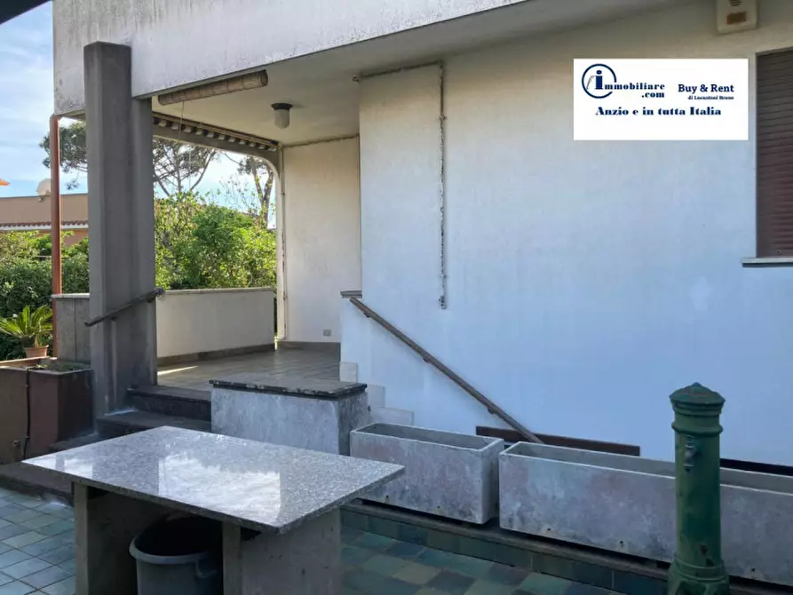 Immagine 35 di Casa bifamiliare in vendita  in Via Parigi a Anzio