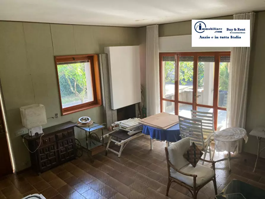 Immagine 37 di Casa bifamiliare in vendita  in Via Parigi a Anzio