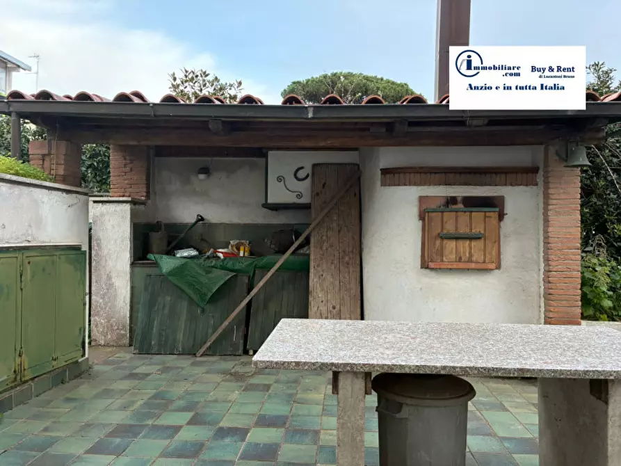 Immagine 44 di Casa bifamiliare in vendita  in Via Parigi a Anzio
