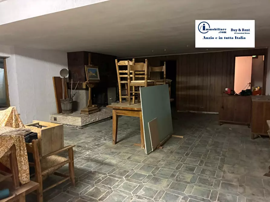 Immagine 48 di Casa bifamiliare in vendita  in Via Parigi a Anzio