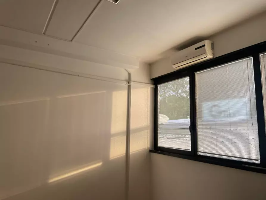 Immagine 7 di Ufficio in affitto  in via Statale 467 142 a Casalgrande