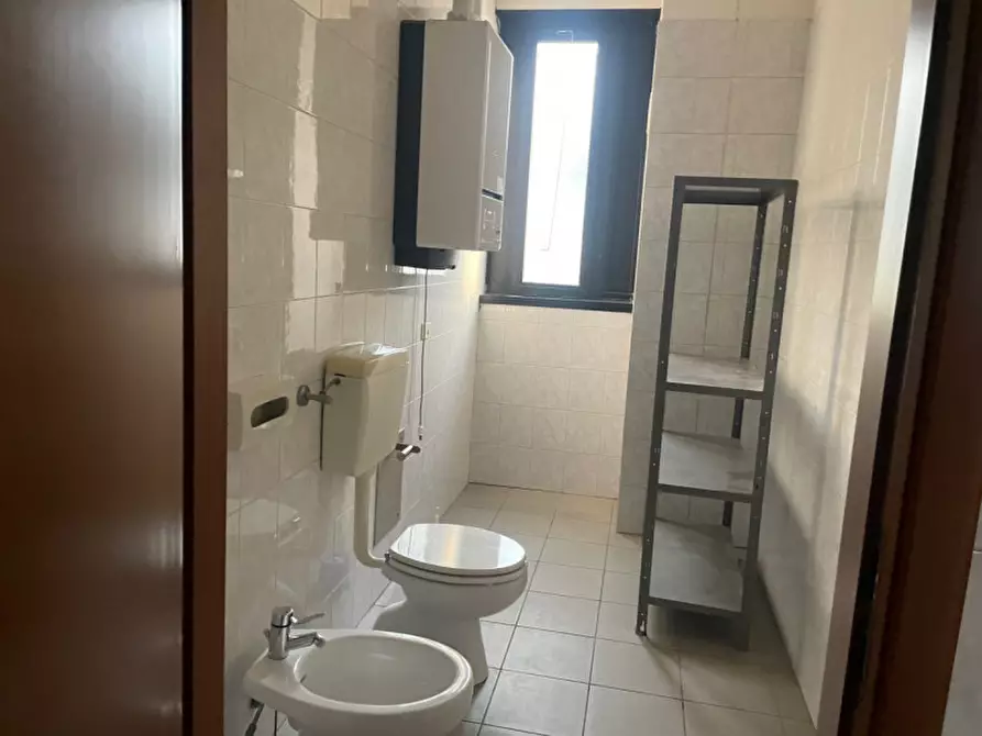 Immagine 8 di Ufficio in affitto  in via Statale 467 142 a Casalgrande