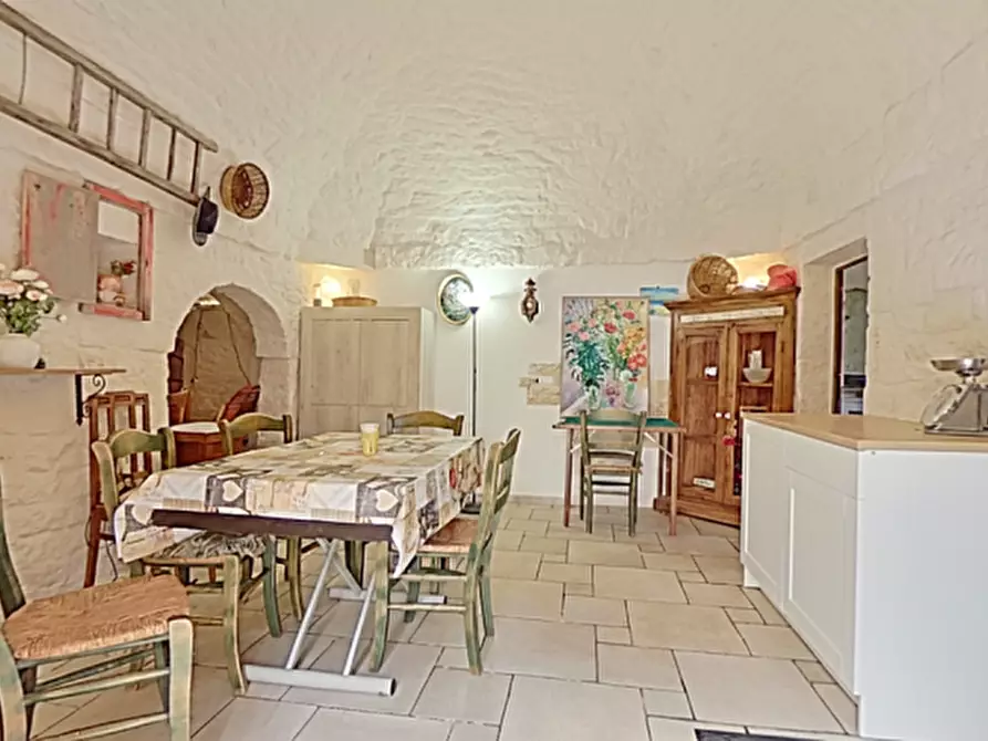Immagine 9 di Rustico / casale in vendita  in LYOS a Ostuni
