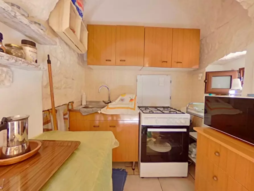 Immagine 13 di Rustico / casale in vendita  in LYOS a Ostuni