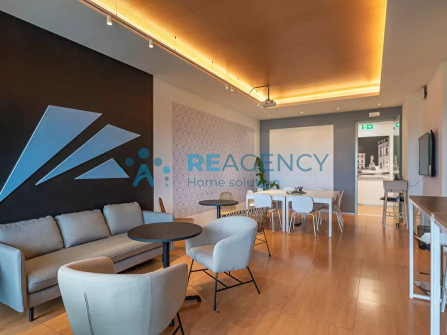 Immagine 1 di Ufficio in vendita  in via dell'edilizia 19 a Vicenza