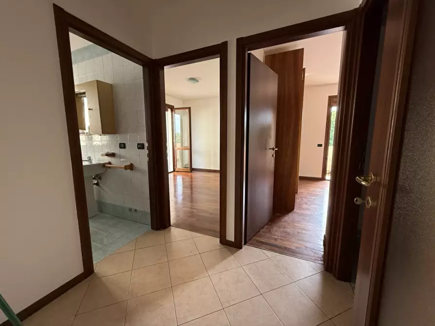 Immagine 5 di Appartamento in vendita  in Corso delle Terme a Montegrotto Terme