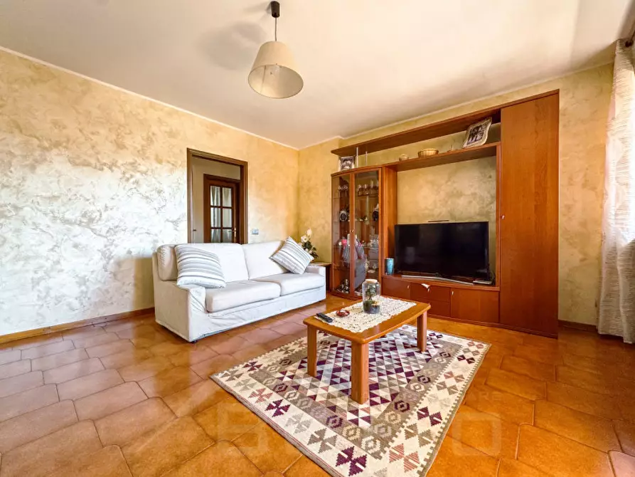 Immagine 4 di Appartamento in vendita  in Via Cureggio 20 a Borgomanero