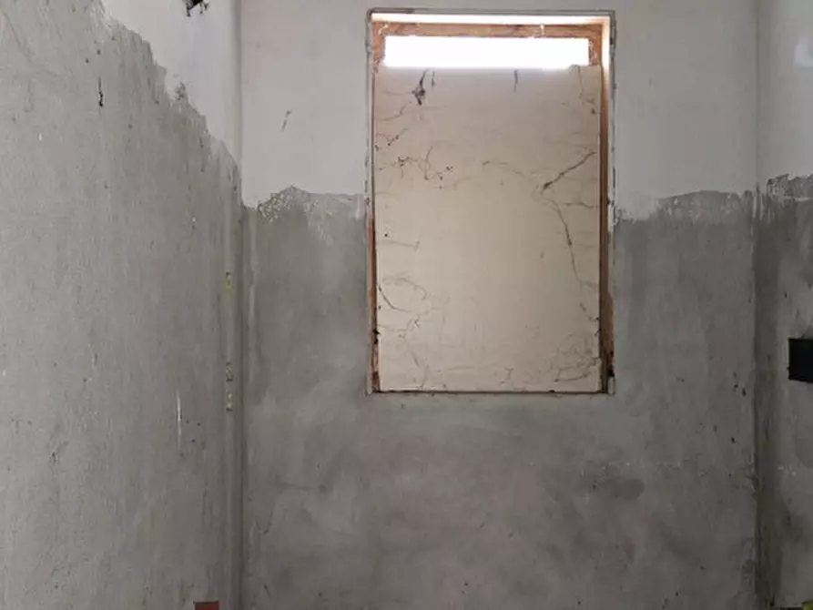 Immagine 4 di Casa trifamiliare in vendita  in Via Cavour a Ospedaletto Euganeo