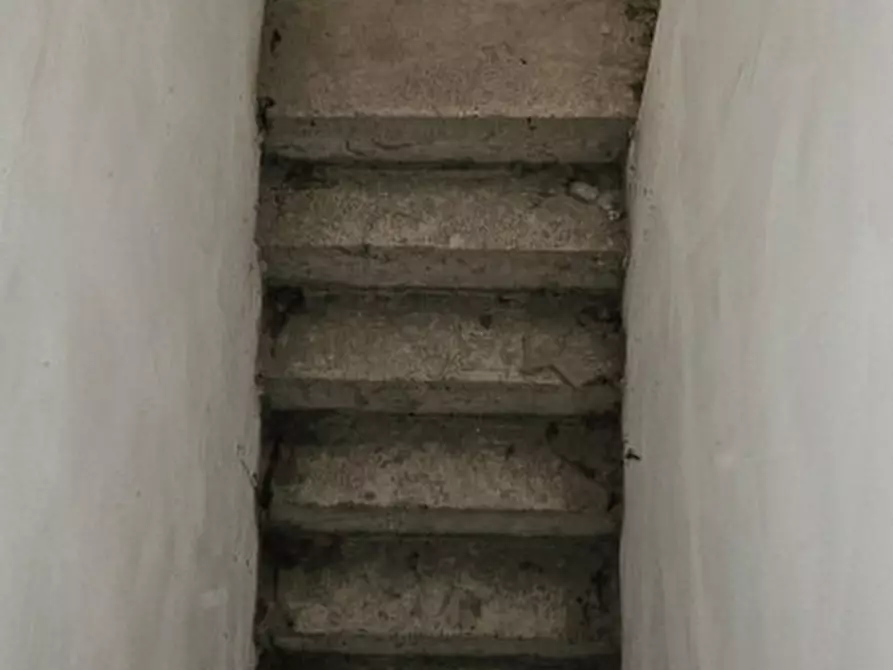 Immagine 11 di Casa trifamiliare in vendita  in Via Cavour a Ospedaletto Euganeo