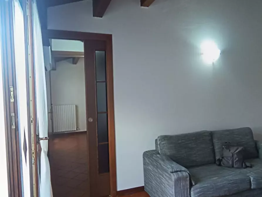 Immagine 2 di Appartamento in affitto  in Via Pier Ferdinando Bertioli a Ostiglia