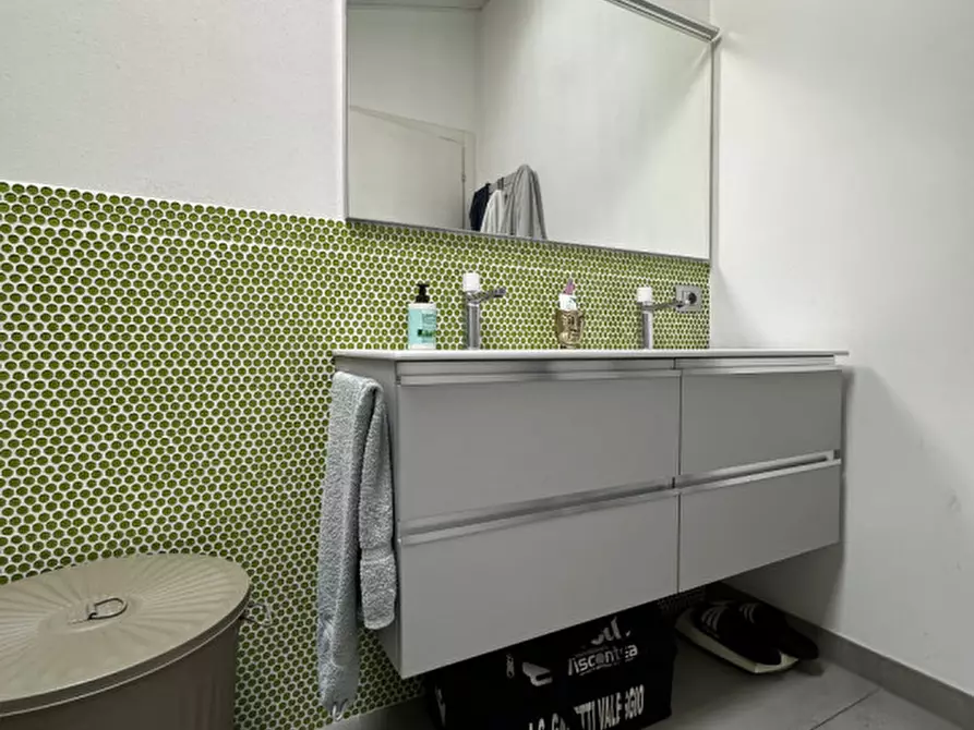 Immagine 17 di Casa bifamiliare in vendita  in Zona Martinelli a Valeggio Sul Mincio