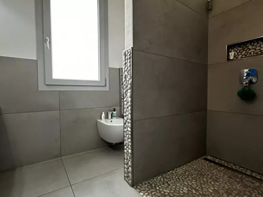 Immagine 24 di Casa bifamiliare in vendita  in Zona Martinelli a Valeggio Sul Mincio