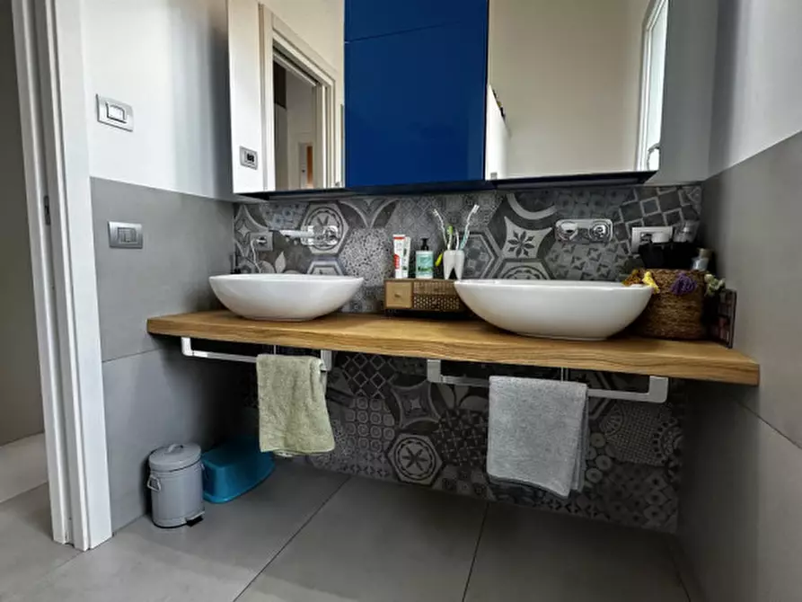 Immagine 25 di Casa bifamiliare in vendita  in Zona Martinelli a Valeggio Sul Mincio