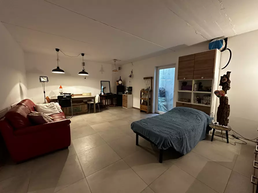 Immagine 30 di Casa bifamiliare in vendita  in Zona Martinelli a Valeggio Sul Mincio