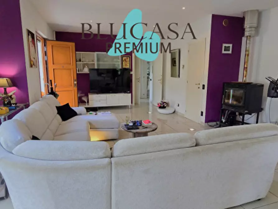 Immagine 3 di Casa indipendente in vendita  in Via Mengozzi a Meldola