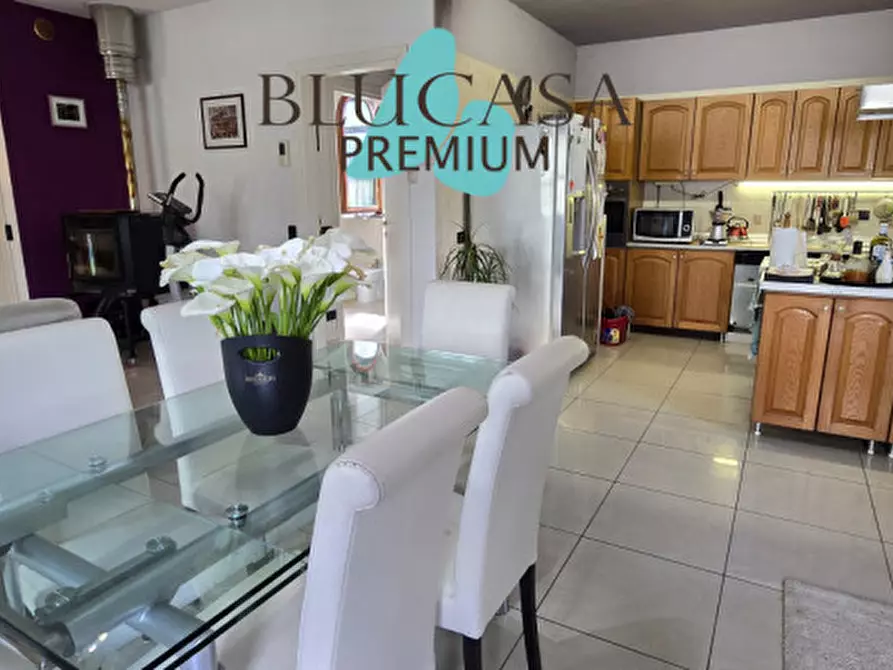 Immagine 5 di Casa indipendente in vendita  in Via Mengozzi a Meldola