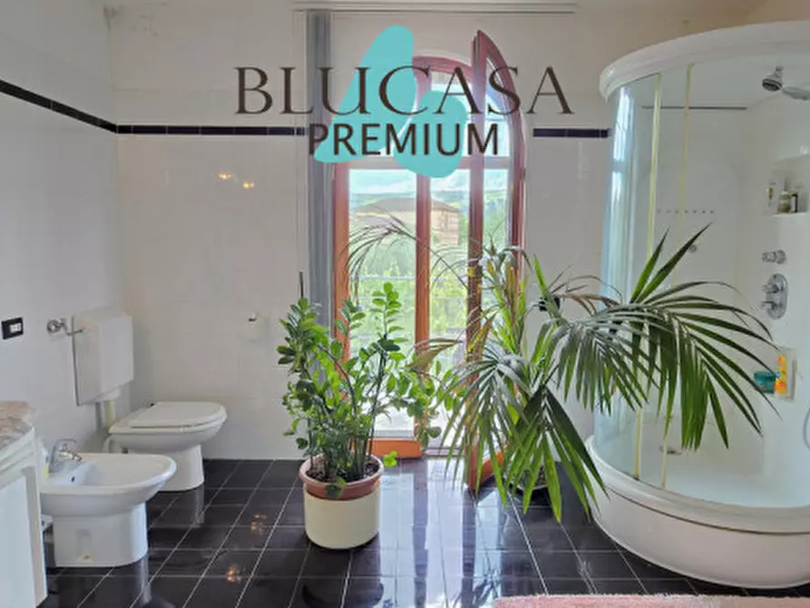 Immagine 11 di Casa indipendente in vendita  in Via Mengozzi a Meldola