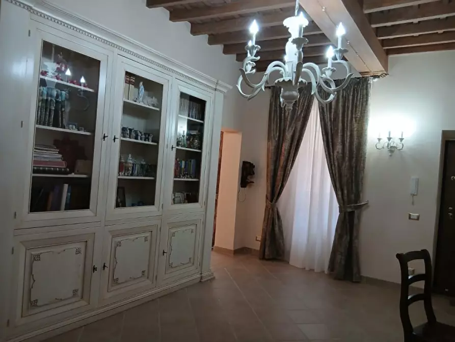 Immagine 1 di Appartamento in vendita  in Via Ponte Gregoriano a Tivoli