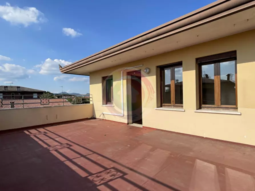 Immagine 4 di Appartamento in affitto  a Sant'elena