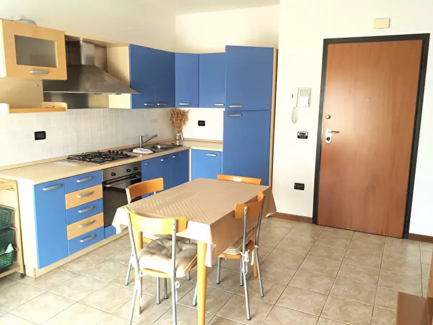 Immagine 1 di Appartamento in affitto  in Via degli Alberi a Montecchio Maggiore