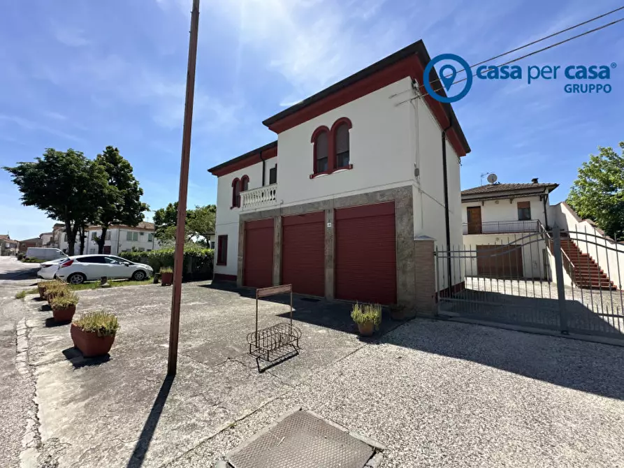 Immagine 3 di Casa indipendente in vendita  in via G. Garibaldi a Riva Del Po