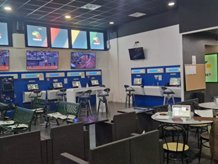 Immagine 5 di Capannone industriale in vendita  in Via Sette Comuni 68 a Torino