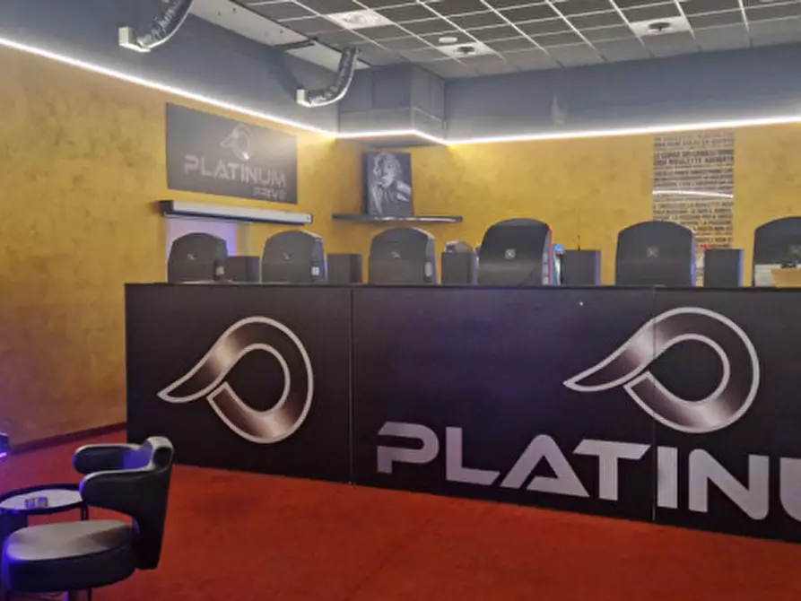 Immagine 6 di Capannone industriale in vendita  in Via Sette Comuni 68 a Torino