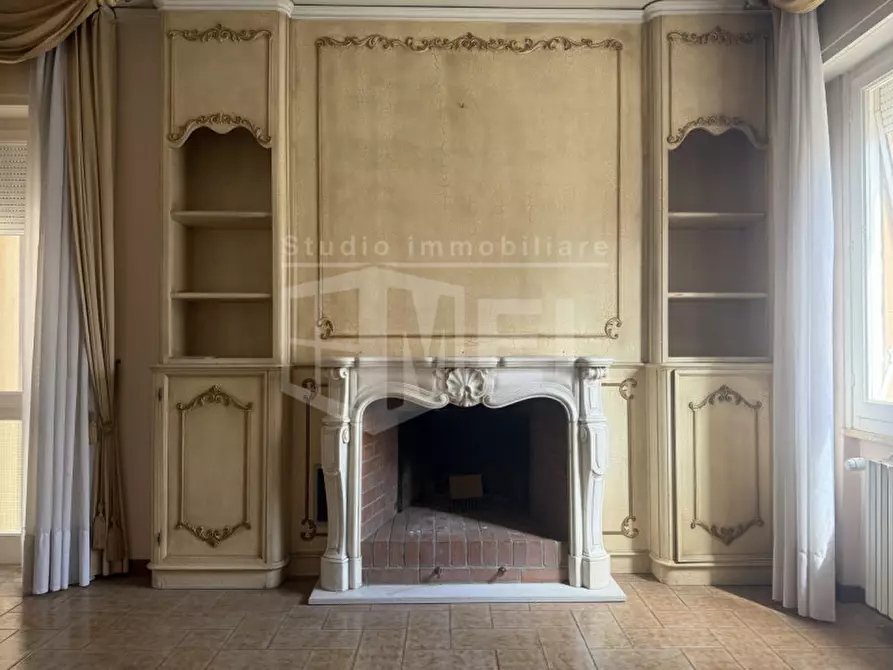 Immagine 4 di Appartamento in vendita  in Via Calzabigi  4 a Livorno