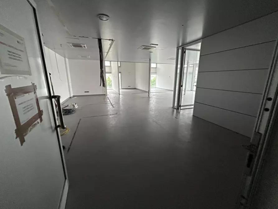 Immagine 2 di Ufficio in vendita  a Castelfranco Veneto