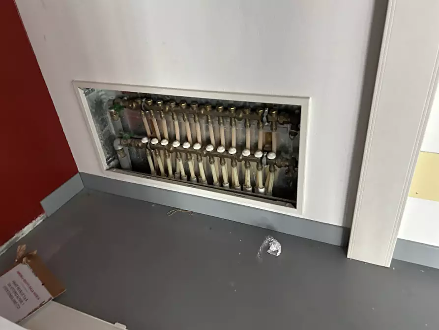 Immagine 20 di Ufficio in vendita  a Castelfranco Veneto