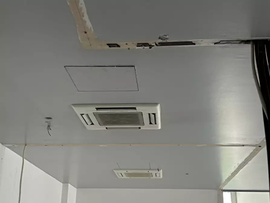 Immagine 22 di Ufficio in vendita  a Castelfranco Veneto