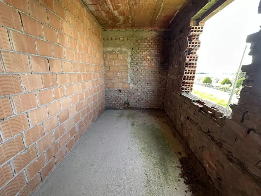 Immagine 10 di Villa in vendita  in Loreo, Via delle Morarine a Loreo