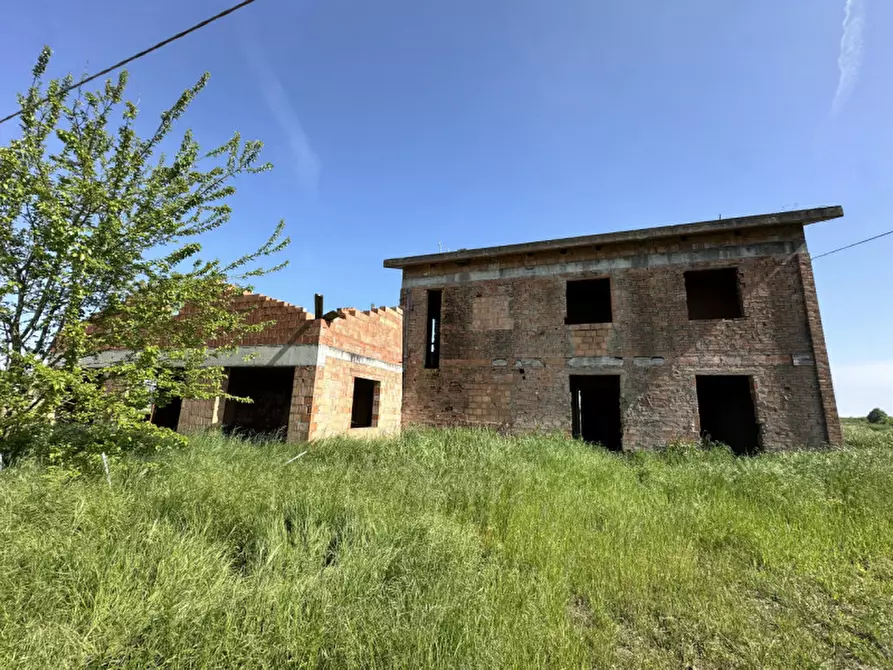 Immagine 14 di Villa in vendita  in Loreo, Via delle Morarine a Loreo