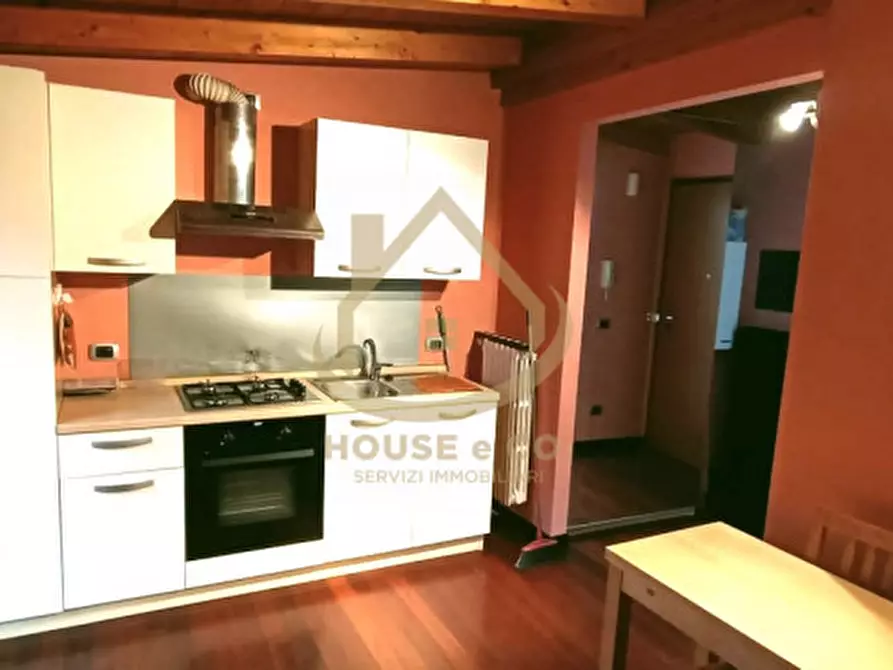 Immagine 1 di Appartamento in vendita  in Via F.lli Cagnoni n. 27 a Vigevano