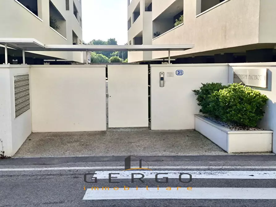 Immagine 32 di Appartamento in affitto  in Via Antonio Pacinotti a Padova