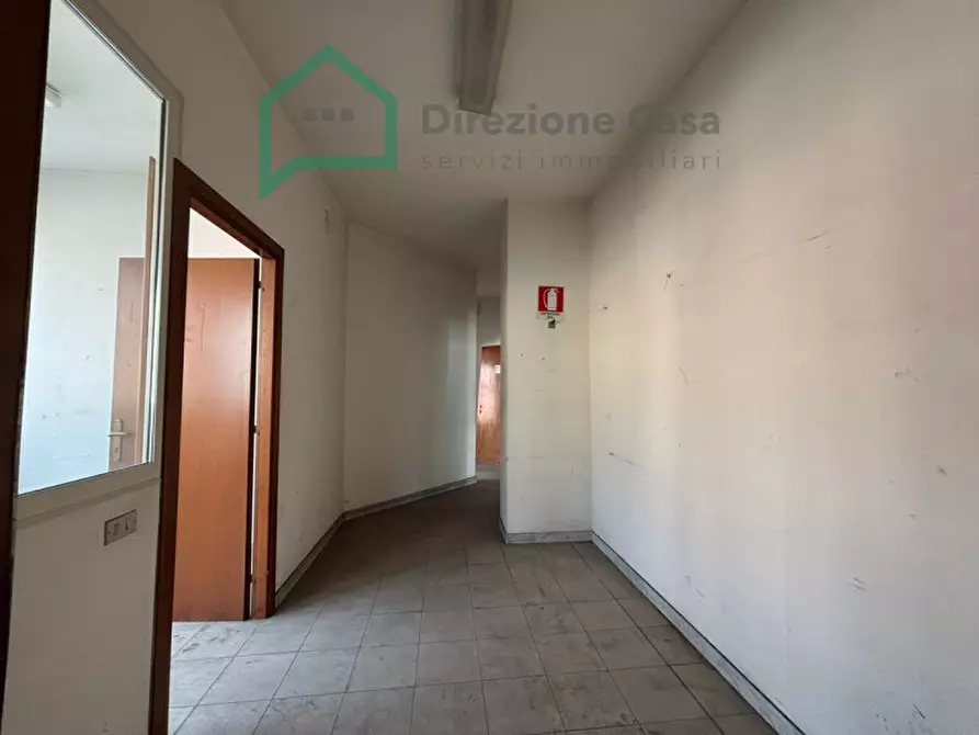 Immagine 9 di Ufficio in affitto  in Via Marchese Giuseppe Palmieri,16 a Napoli