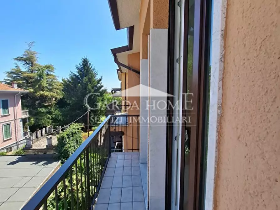 Immagine 4 di Appartamento in vendita  in Via Aleardi a Desenzano Del Garda
