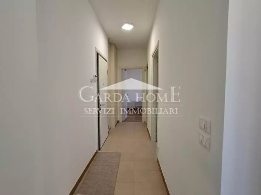 Immagine 10 di Appartamento in vendita  in Via Aleardi a Desenzano Del Garda