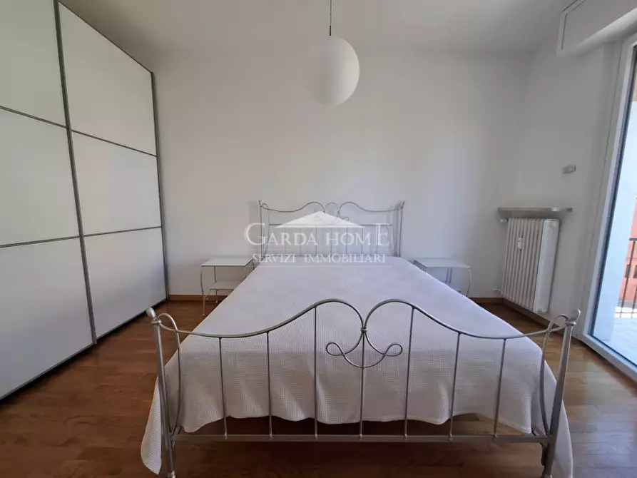 Immagine 12 di Appartamento in vendita  in Via Aleardi a Desenzano Del Garda