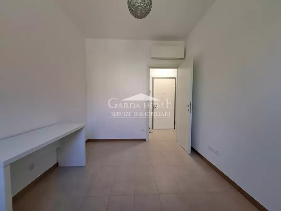 Immagine 21 di Appartamento in vendita  in Via Aleardi a Desenzano Del Garda