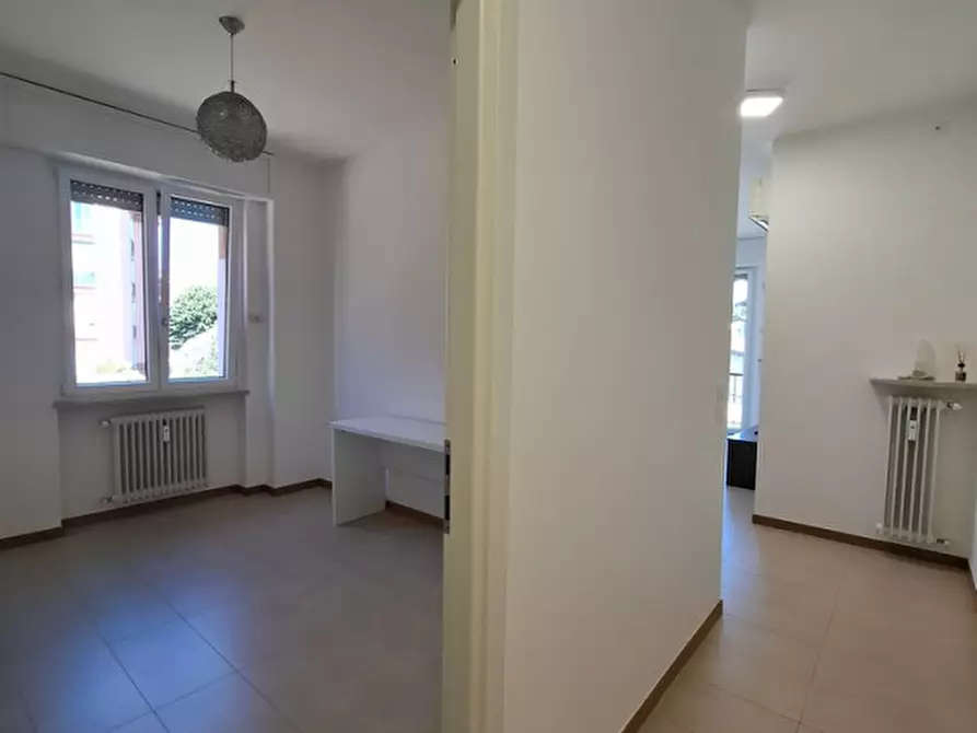 Immagine 32 di Appartamento in vendita  in Via Aleardi a Desenzano Del Garda