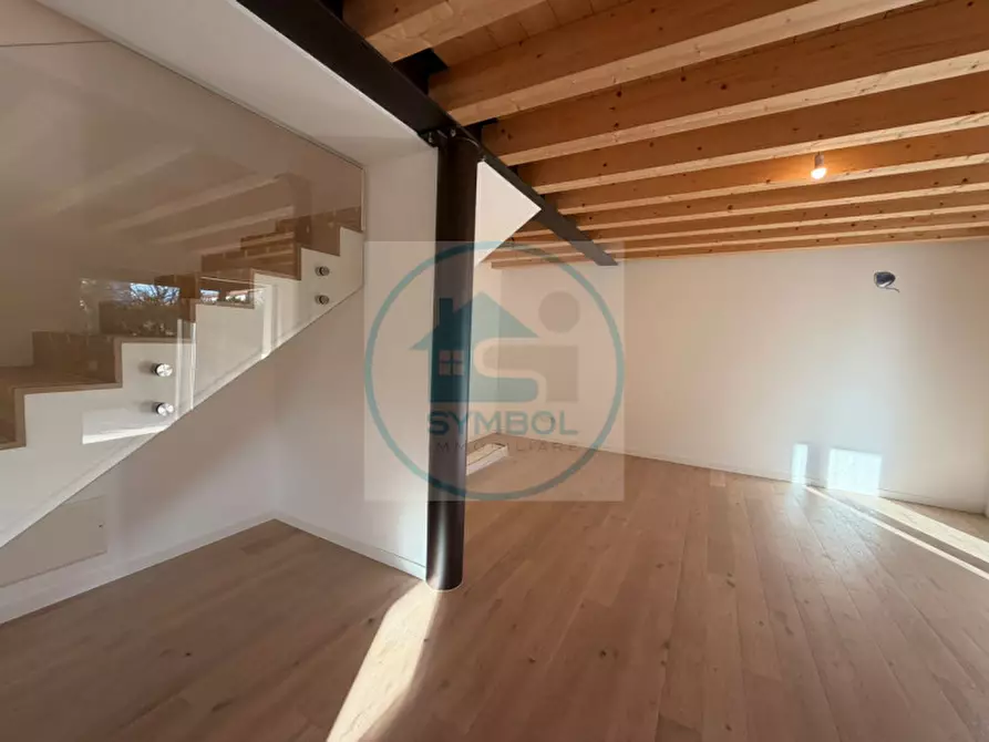 Immagine 2 di Casa trifamiliare in vendita  in via fratelli orolan a Mogliano Veneto