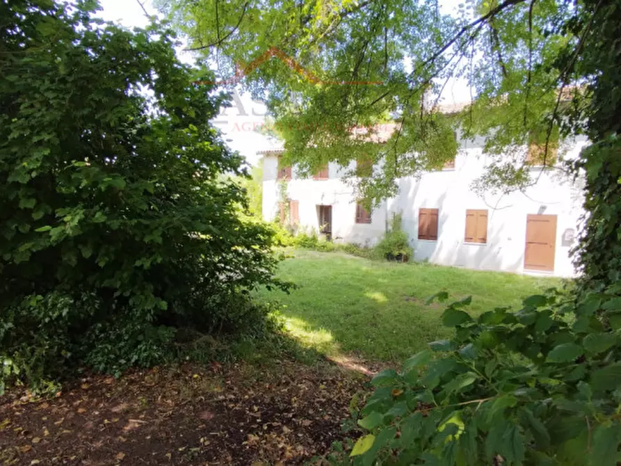 Immagine 1 di Rustico / casale in vendita  in Via Costanzo 21 a Teolo
